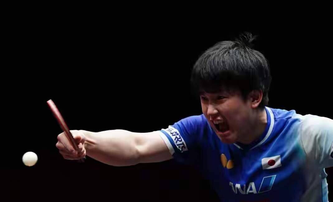 法国选手马尔尚无视中国教练朱志根握手 法国选手马尔尚无视中国教练朱志根握手