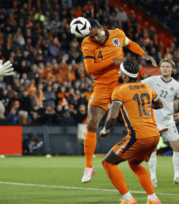 关于荷兰队在匈牙利的比赛中取胜,展现了强大的实力的信息 关于荷兰队在匈牙利的比赛中取胜,展现了强大的实力的信息